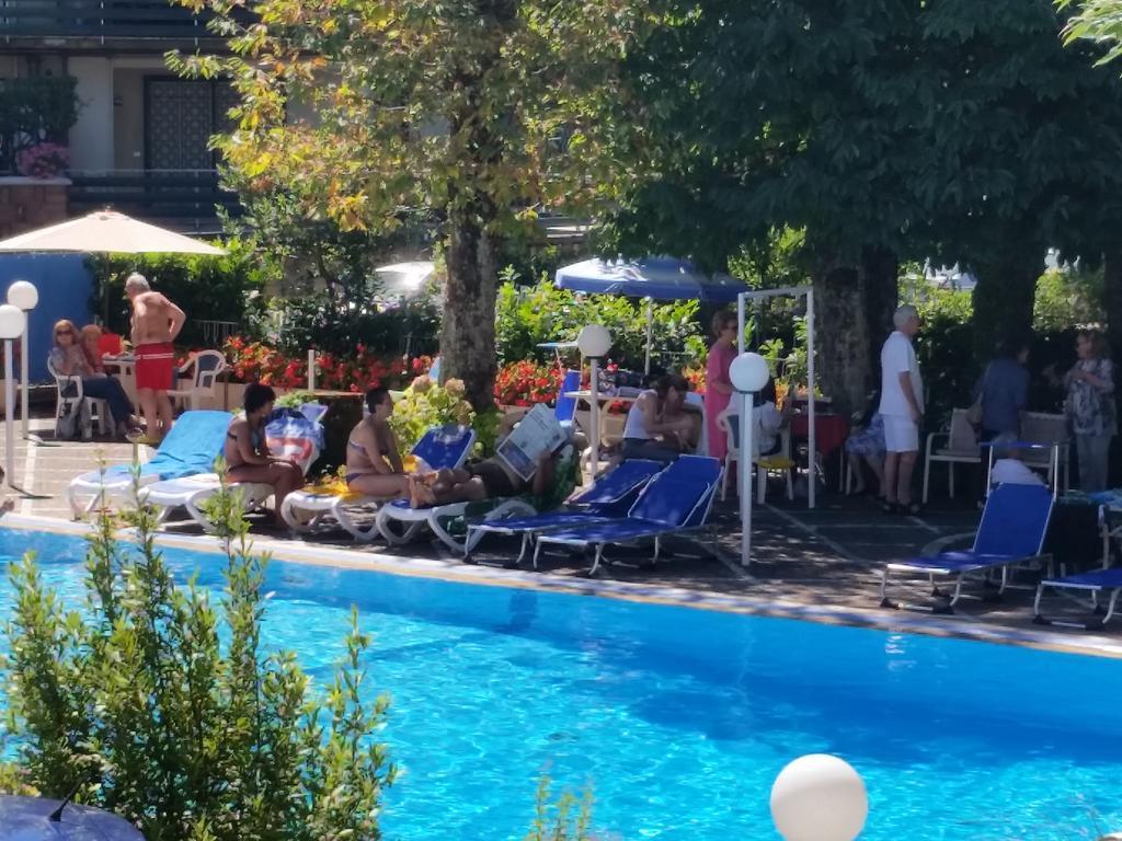 Mondial Park Hotel 4*